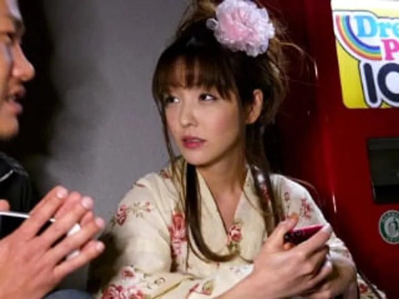 Giận ông chồng bỏ ra ngoài đường, cô vợ dễ dãi về nhà trai lạ để "tâm sự"